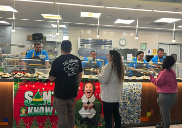 Families getting dinner