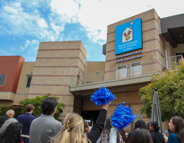 Fowler Family Care Center Ribbon Cutting Families Volunteers Donors outside Ronald McDonald House San Diego.